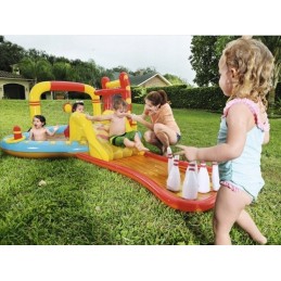 Pripučiama vandens žaidimų aikštelė, baseinas, čiuožykla, boulingas