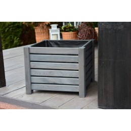 Medinis gėlių vazonas