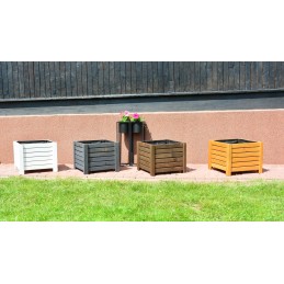 Medinis gėlių vazonas