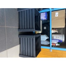 Medinis gėlių vazonas