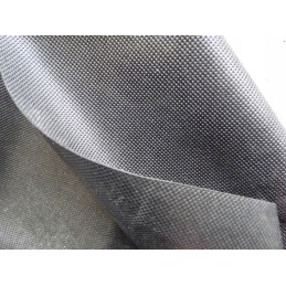 Agrotekstilė nuo piktžolių juoda agrotekstilė 100g piktžolėms 1,6x250m
