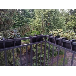 Balcony flowerpot with handles