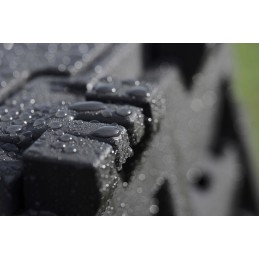 740l juodas komposteris