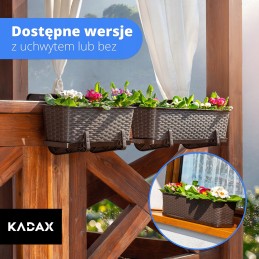 Balkono vazonas pasirūpins Jūsų gėlėmis