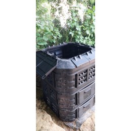 Visus metus veikiantis modulinis komposteris 860l qbrick black, vėdinimas, laistymas