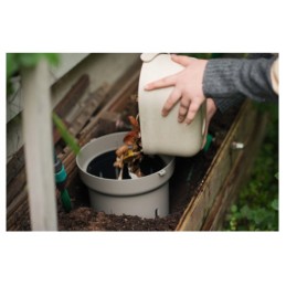 Ekologiškas 12 litrų plastikinis žemių komposteris