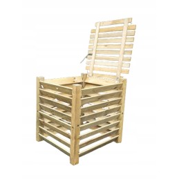 Medinis komposteris su dangteliu