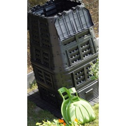 740l komposteris + IES40 šaligatvio grotelės, 1kg komposteris, kastuvas.