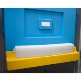 Putplasčio kamštis dugnui bitininkystės aviliams