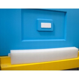 Putplasčio kamštis dugnui