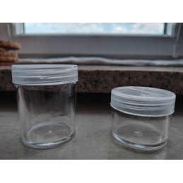 50 ml užsukamas indelis