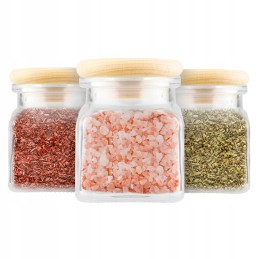 Etikečių stiklainiams rasite ir kituose aukcionuose :)