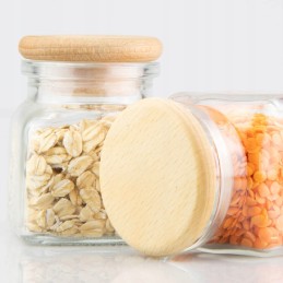 Etikečių stiklainiams rasite ir kituose aukcionuose :)