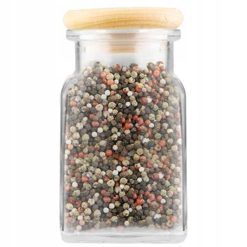 Etikečių stiklainiams rasite ir kituose aukcionuose :)