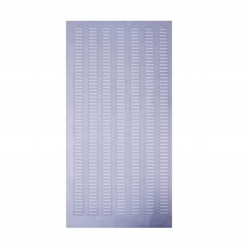 Standartinės Varšuvos pertvarų grotelės