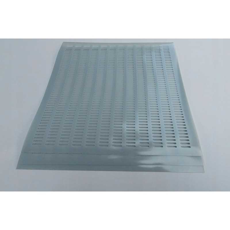 Wielkopolska Winidurowa avilio barjerinės grotelės.