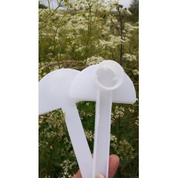 Bitininkystės girdykla, išleidžiamoji šėrykla