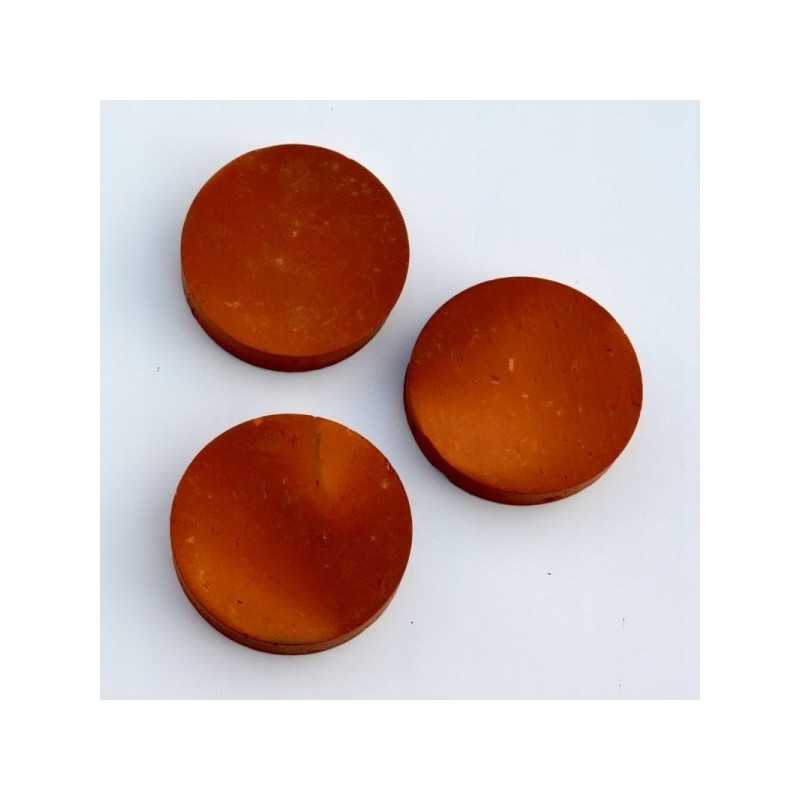 Specialiai pagamintų keraminių plokštelių naudojimas kaip dozatoriai skruzdžių rūgšties panaudojimui kovojant su varoa destructo