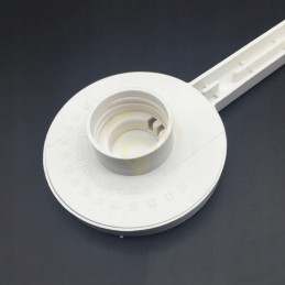 Įleidimo tiektuvas su sriegiu, laistytuvas