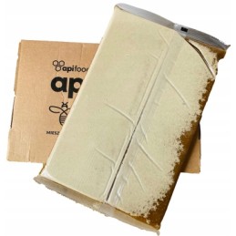 Siūlome puikų maistą bitėms – baltyminę tešlą – labai gerą šviežią produktą!