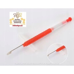 Šaukštas lervoms pernešti