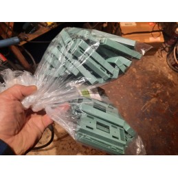 Siūlome 40 rėmelių tarpiklių 20 rėmelių!!! labai geras lenkiškas produktas!