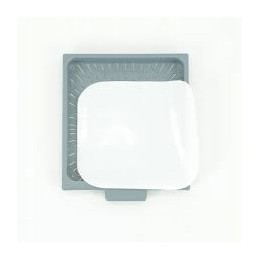 Plastikiniam žiedadulkių gaudyklės dugnui siūlome nailoninį tinklelį