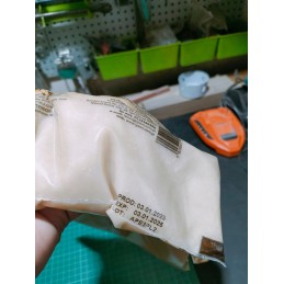 Apikand 1kg su žiedadulkėmis pyrago maistas bitėms