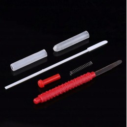 Šaukštas bičių motinėlės lervoms pernešti ul