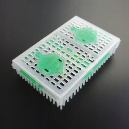 Izoliatorius, dvigubas bičių motinėlės gaubtas