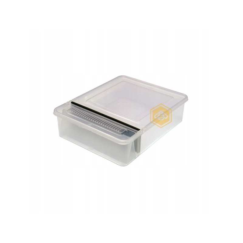 Plastikinės dėžės tiektuvas 1,5 l