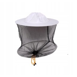 Balta bitininkystės kepurė su raišteliu