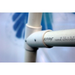 Slīpa tuneļa tee 32/32/60 PVC caurulēm ar diametru 32 mm