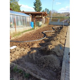 Pasiūlymo objektas – 3 vienetai EKO-BORD tvirtinimo ankeriai Eko-Bord vejos kraštams