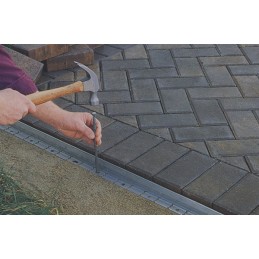 Plieninė vinis AluFlex 8x250 apvadų tvirtinimui