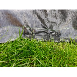 Metaliniai smeigtukai įvairių tipų agrotekstilei, agrotekstilei ir geotekstilei tvirtinti prie žemės, taip pat smeigtukai kurmių