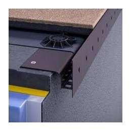 TERASINĖS PLOKŠTELĖS SU LYGINIMO PLIEŠTAIS