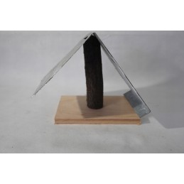 Tiektuvas pagamintas iš perdirbtų atliekų.