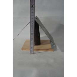 Tiektuvas pagamintas iš perdirbtų atliekų.