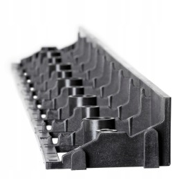 At other auctions we have sets of parking and lawn grids with anchors, sets of grids in various dimensions and in green and blac