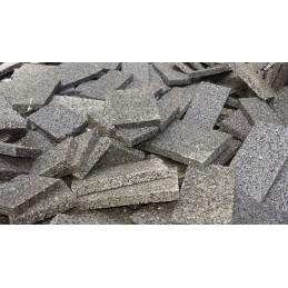 Pagalvėlės iš atliekų gumos granulių