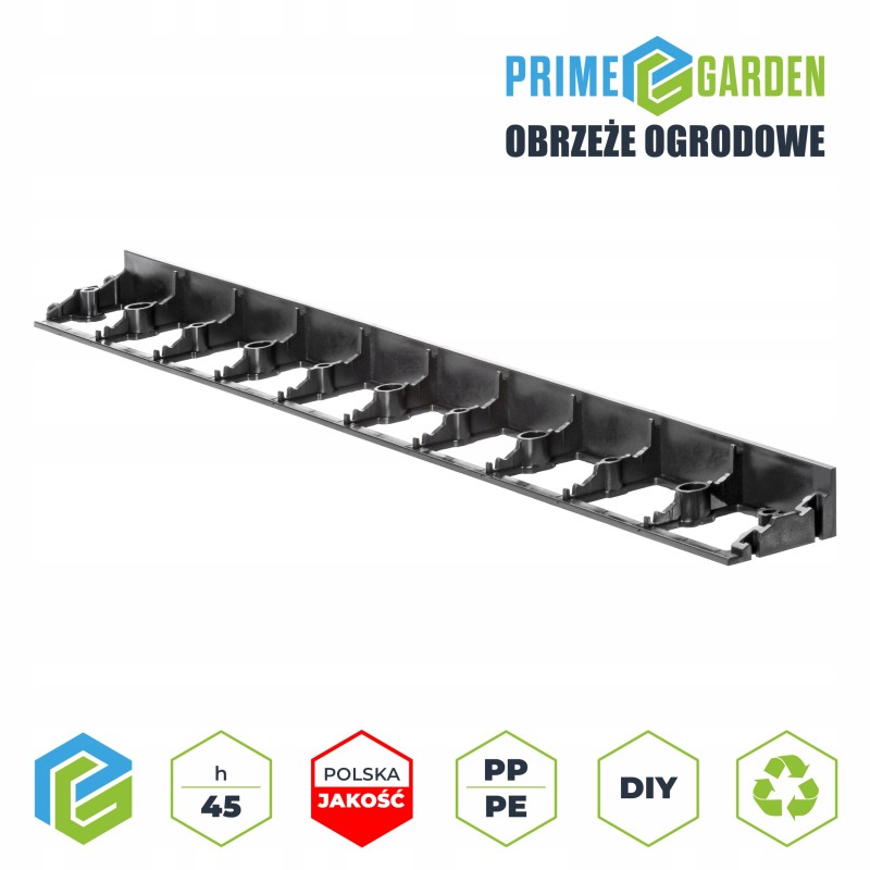 Kituose aukcionuose turime parkavimo ir vejos grotelių komplektus su inkarais, įvairaus dydžio ir žalios spalvos grotelių komple