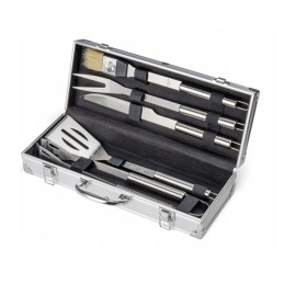 Metāla grila piederumi cietā koferī - 5 lieli bbq elementi