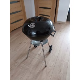 Aia söegrill kaanega, suur ümmargune tuhapann, rattad, riiul