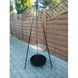 Anglies kepsninė ant trikojo su židiniu