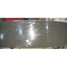 Anglies kepsninė ant trikojo su židiniu