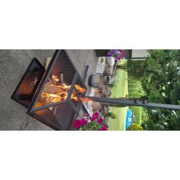 Plieninis židinys su dangteliu 45x45cm