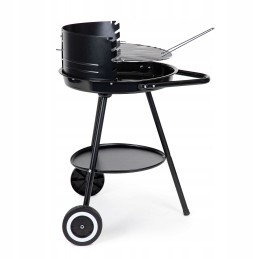 Round garden grill with adjustable grate height for a terrace plot
