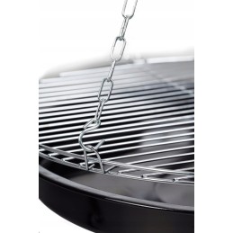 Sodo kepsninė, sodo laužavietė, grilis su trikojo grotelėmis