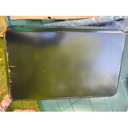 Aukštos kokybės sodo grilis ant ratų su apsauga nuo vėjo. puikiai tinka piknikui ir sode!